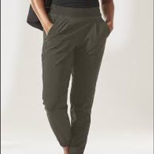 Athleta Textured Brooklyn Jogger